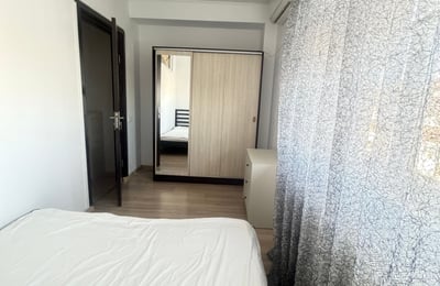 Miete einer hellen, möblierten 3-Zimmer-Wohnung, Sektor 6, Bukarest, Rumänien