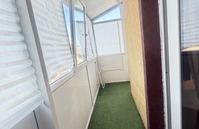 Miete einer hellen, möblierten 3-Zimmer-Wohnung, Sektor 6, Bukarest, Rumänien