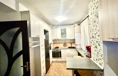 Alquiler de un acogedor, amueblado apartamento de 3 habitaciones, 65 m², Bucarest, Rumanía