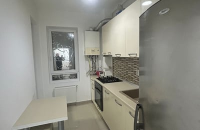 Alquiler de un cómodo apartamento de 2 habitaciones, 60 m², Bucarest, Sector 6, Rumanía