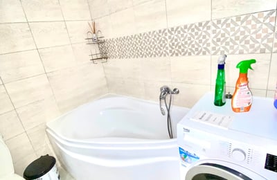 Miete einer gemütlichen Zweizimmerwohnung, 56 m², Bukarest, Sektor 6, Rumänien