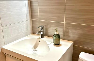 Alquiler de un apartamento amueblado de dos habitaciones, Bucarest, Sector 6, Rumanía