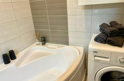 Alquiler de un apartamento amueblado de dos habitaciones, Bucarest, Sector 6, Rumanía