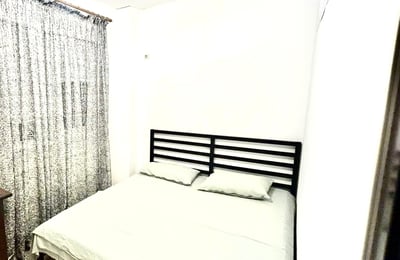 Alquiler de un luminoso apartamento amueblado de 3 habitaciones, Sector 6, Bucarest, Rumanía