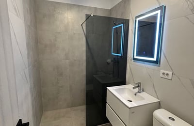 Gemütliche, helle, möblierte 2-zimmer-wohnung zur miete, Bukarest, Rumänien