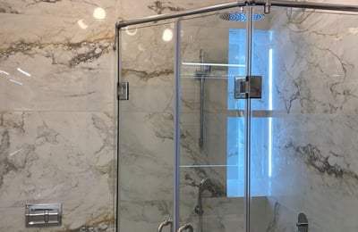 Location d'un appartement meublé et accueillant, 40 m², Black Sea Towers, Batumi, Géorgie