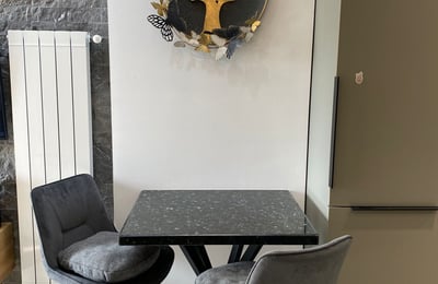 Location d'un appartement meublé et accueillant, 40 m², Black Sea Towers, Batumi, Géorgie