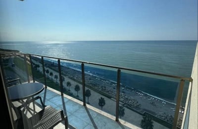 Location d'un appartement spacieux, 65 m², vue panoramique, Batumi, Géorgie