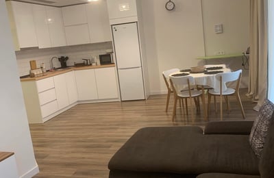 Alquiler de apartamento amueblado y confortable, 75 m², complejo White Sails, Batumi, Georgia