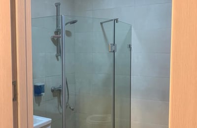 Alquiler de apartamento amueblado y confortable, 75 m², complejo White Sails, Batumi, Georgia