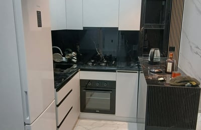 Vermietung einer geräumigen, vollmöblierten Wohnung, 60 m², Batumi, Georgien