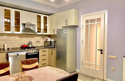 Alquiler de casa de lujo con piscina, Batumi, Georgia