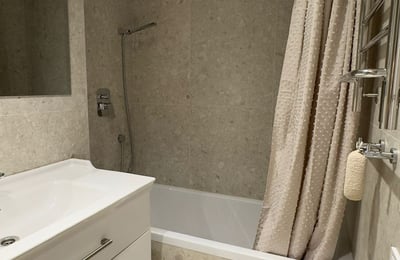 Rent a comfortable, fully furnished apartment, 62 m², Black Sea Tower, Batumi, Georgia