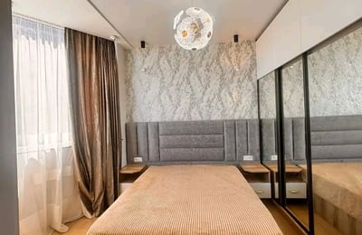 Alquiler de apartamento acogedor y completamente amueblado con vista al mar, 60 m², Batumi, Georgia