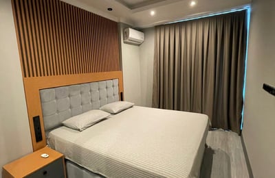 Alquiler de apartamento acogedor con vista panorámica, 50 m², Metro City, Batumi, Georgia