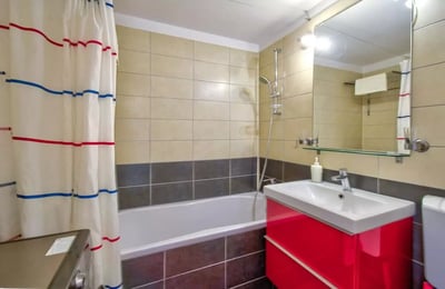 Долгосрочная аренда 2-комнатной квартиры 55 м² в районе Дристор, Бухарест, Румыния