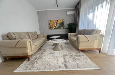 Location longue durée d’un appartement, 69 m², dans le quartier Campus – Université Ovidius, Constanța, Roumanie