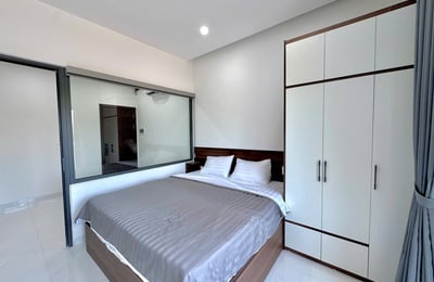 Furnished 1-bedroom apartment rental with amazing sea and mountain views, Da Nang, Vietnam