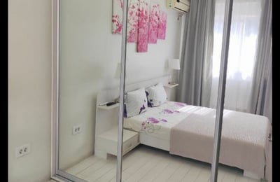 Alquiler de un acogedor apartamento de 2 habitaciones, 40 m², Militari Residence, sector 6, Bucarest, Rumanía
