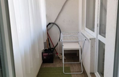 Location d’un appartement confortable et meublé de deux pièces, Bucarest, secteur 6, Roumanie