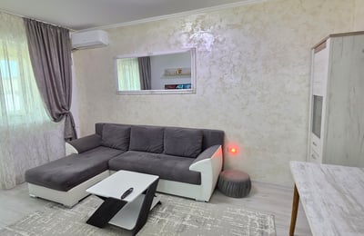 Аренда уютной двухкомнатной квартиры, 50 м², Бухарест, сектор 6, Румыния