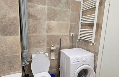 Rent a cozy, comfortable apartment with balcony, Sector 6, Bucharest, Romania