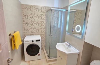 Helle Wohnung 37m² zur Miete, Bukarest, Rumänien