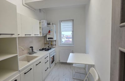 Modern, furnished 45 m² apartment rental, Bucharest, Romania