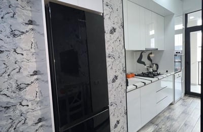 Modern bright 80 m² apartment with 3 bedrooms for rent, Tbilisi, Georgia