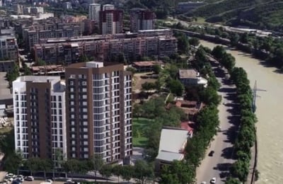 Modern bright 80 m² apartment with 3 bedrooms for rent, Tbilisi, Georgia