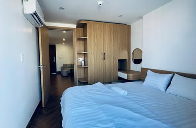 Moderne Wohnung mit großem Balkon zur Miete in Strandnähe, Da Nang, Vietnam