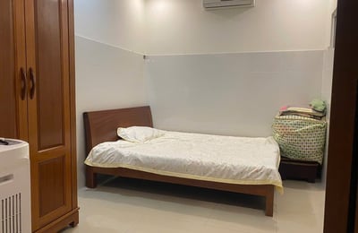 Rent a spacious, comfortable house near the beach, Da Nang, Vietnam