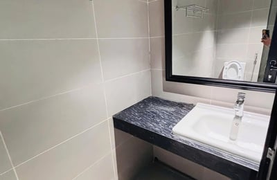 Alquiler de apartamento luminoso y completamente amueblado con gran balcón, Da Nang, Vietnam