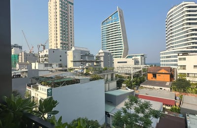 Alquiler de estudio nuevo y completamente amueblado con piscina, Son Tra, Da Nang, Vietnam