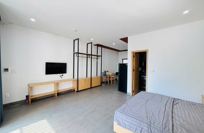 Rent a modern, fully furnished studio with pool, Son Tra, Da Nang, Vietnam
