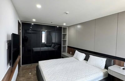 Alquiler de lujoso y moderno ático, Son Tra, Da Nang, Vietnam