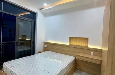 Alquiler de apartamento completamente nuevo y amueblado cerca de la playa My Khe, Da Nang, Vietnam