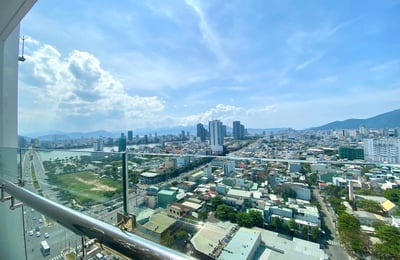 Appartement de luxe avec vue sur la rivière et la ville à louer à Hiyori Residence, Da Nang, Vietnam