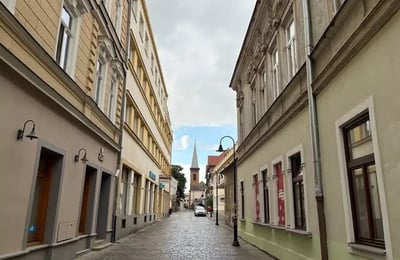 Location longue durée d’un appartement de 2 pièces à Košice, quartier Staré Mesto, Slovaquie
