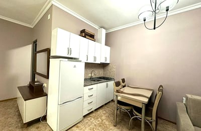 Gut möblierte Wohnung 40m² zur Miete, Batumi, Georgien