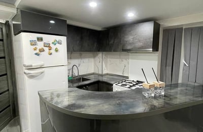 Apartamento amueblado y confortable 50m² en alquiler, Batumi, Georgia