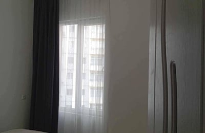 Apartamento espacioso y luminoso 75m² en alquiler, Batumi, Georgia
