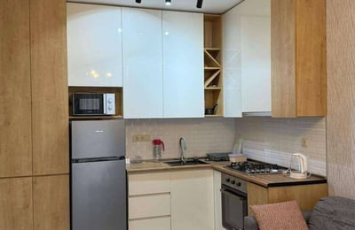 Appartement lumineux 45m² à louer, Batoumi, Géorgie