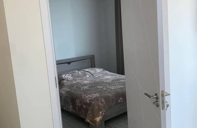 Apartamento 56m² con vista al mar en alquiler, Batumi, Georgia