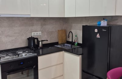 Helle Wohnung 60m² zur Miete in Alt-Batumi, Georgien
