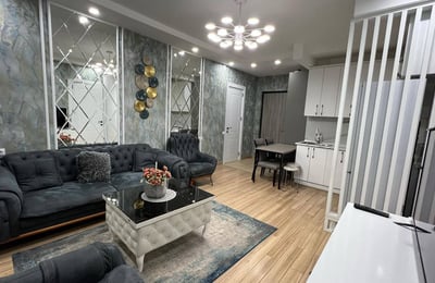 Аренда роскошной квартиры 65м² с современным ремонтом, Батуми, Грузия
