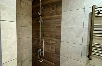 Appartement moderne et luxueux à louer, Batoumi, Géorgie