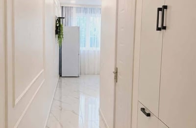 Appartement lumineux 45m² à louer, Batoumi, Géorgie