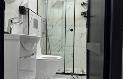 Modernes Studio 30m² zur Miete im NBG Panorama, Batumi, Georgien