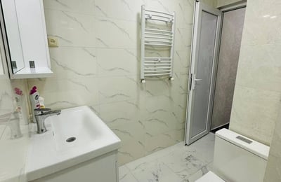 Modern Apartment 72m² for Rent, Batumi, Georgia